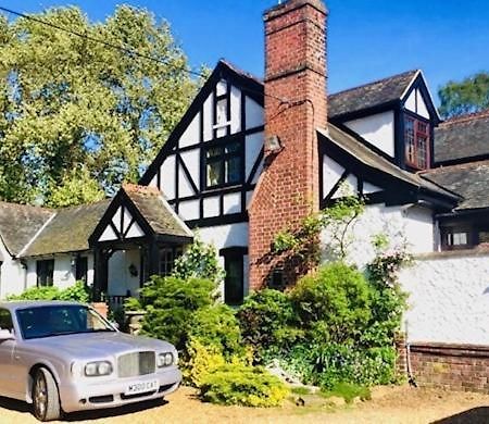 The Stanwick Hotel Exterior photo