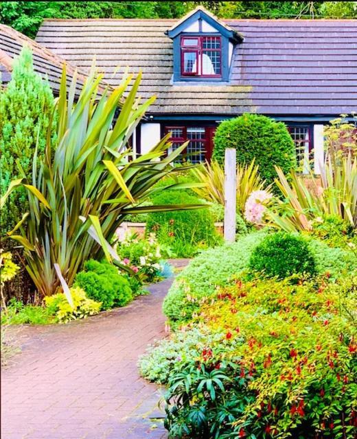 The Stanwick Hotel Exterior photo