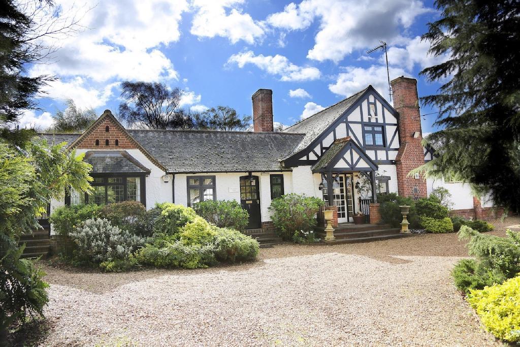 The Stanwick Hotel Exterior photo